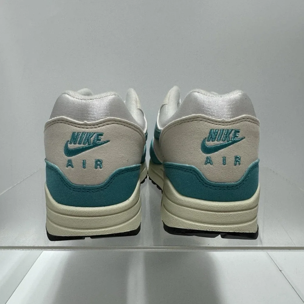Brand New Nike Air Max 1 Dusty Catus DZ2628-107 Shoes Sneakers Women's Size 8
